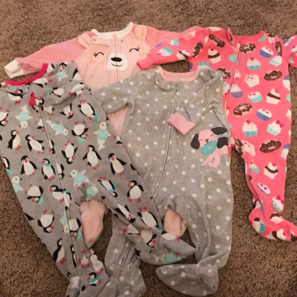 Like new lot much needed cozy zipper blanket sleep